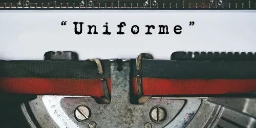 Copertina dell’editoriale «Uniforme»